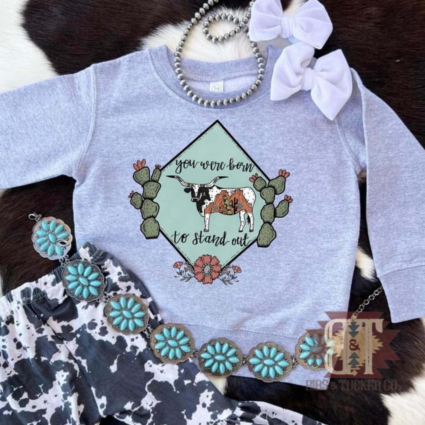 *Born To Stand Out - Pullover