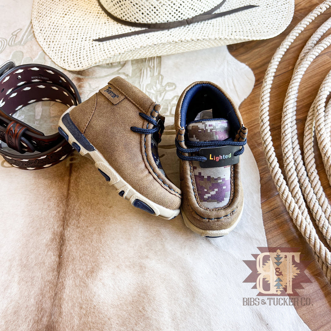 Cowboys BIBS & TUCKER CO. LLC